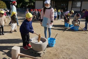 お餅つき大会 お餅つき大会